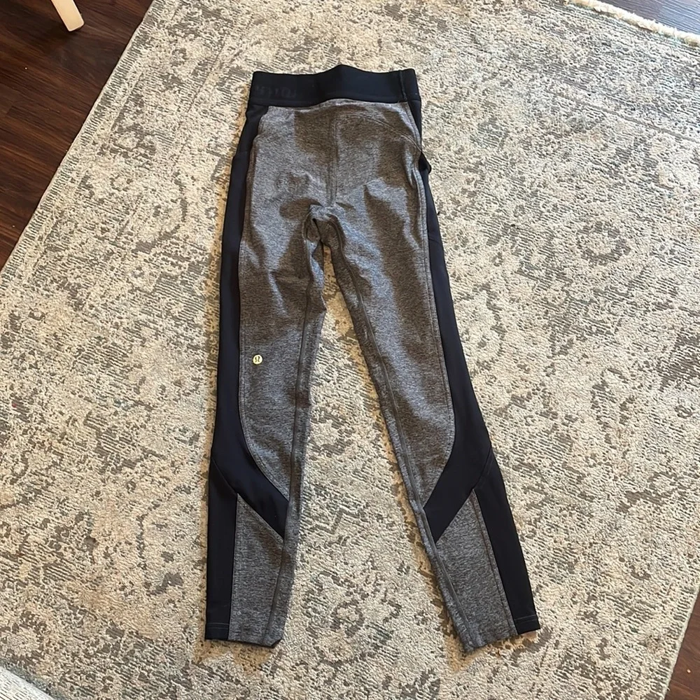 Lululemon Women’s Grey & Black High-Rise Leggings- CLOSET CLEAR OUT